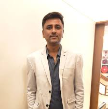 Dr Rajat Dubey